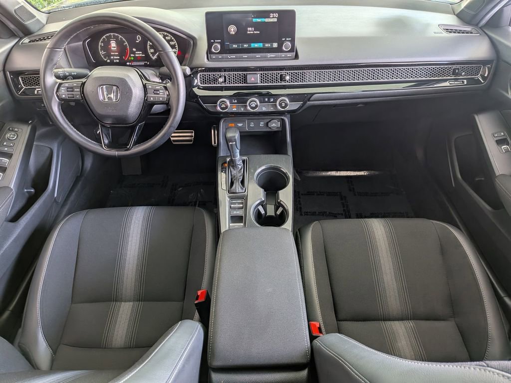 Used 2025 Honda Civic Sport image 25