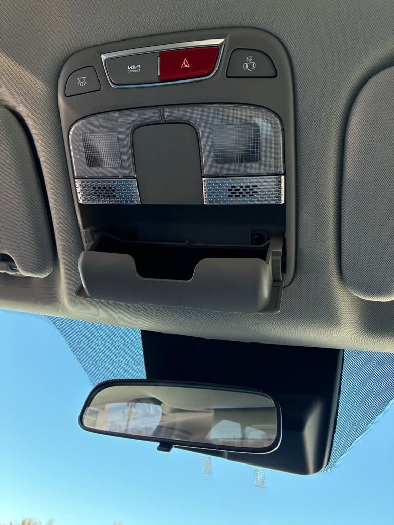 Used 2023 Kia Telluride S image 44