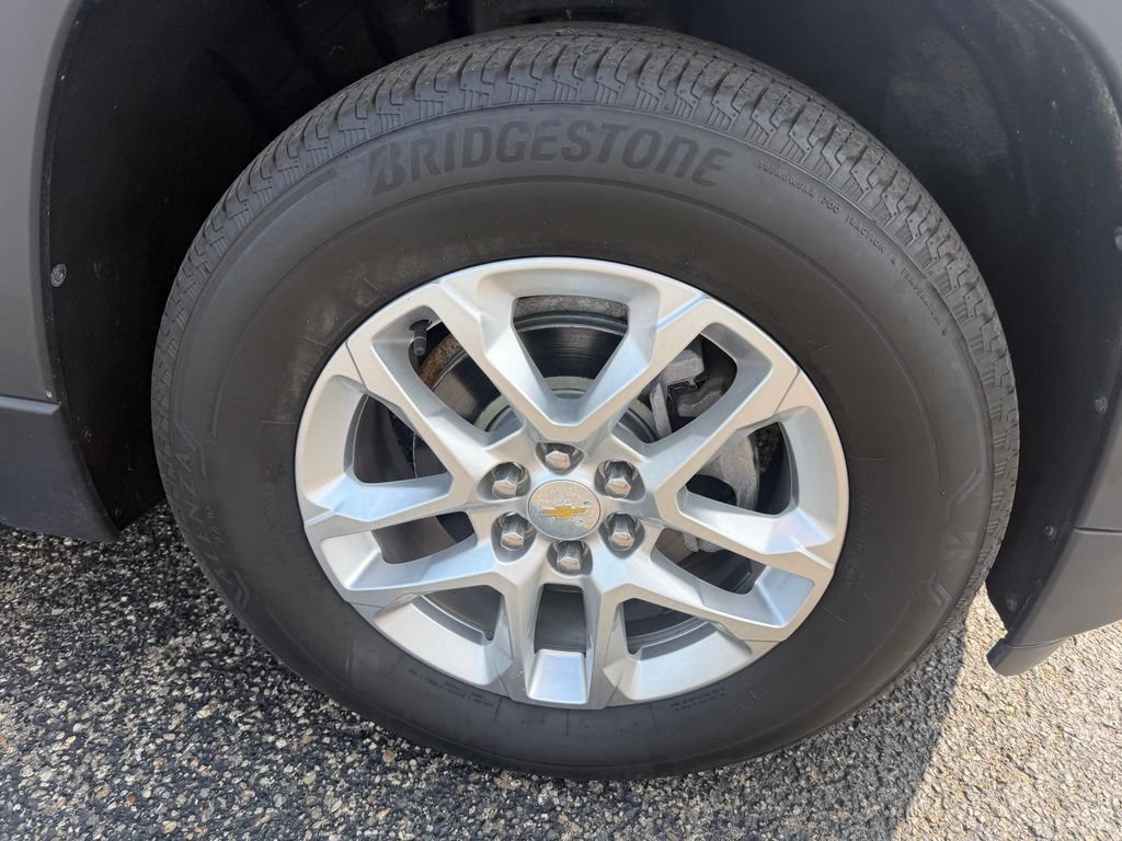 Used 2018 Chevrolet Traverse LS AWD/4WD image 31