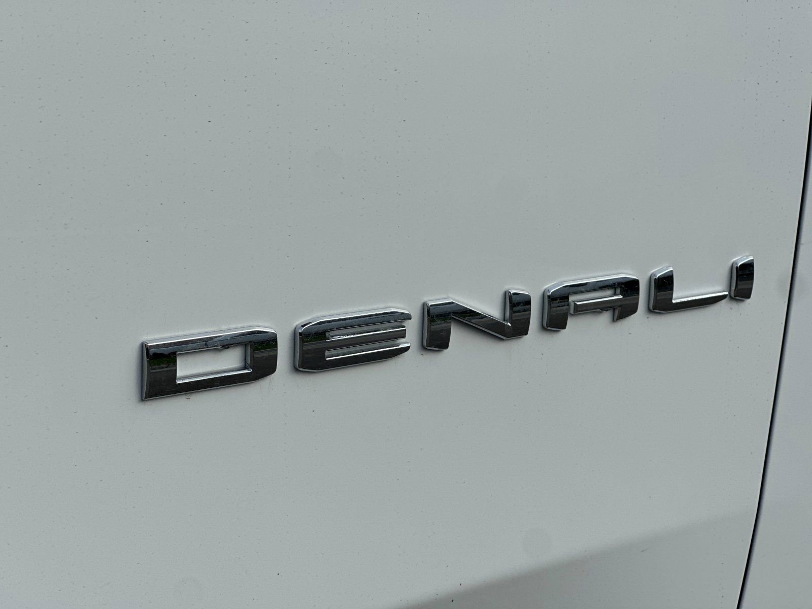 New 2026 GMC Yukon XL Denali AWD/4WD image 28