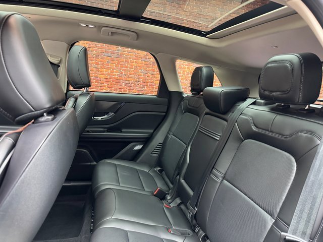 Used 2023 Lincoln Corsair Reserve w/ Equipment Group 201A image 25