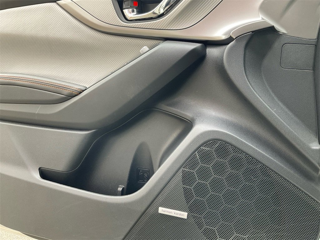 Used 2023 Subaru Crosstrek 2.5i Limited image 18