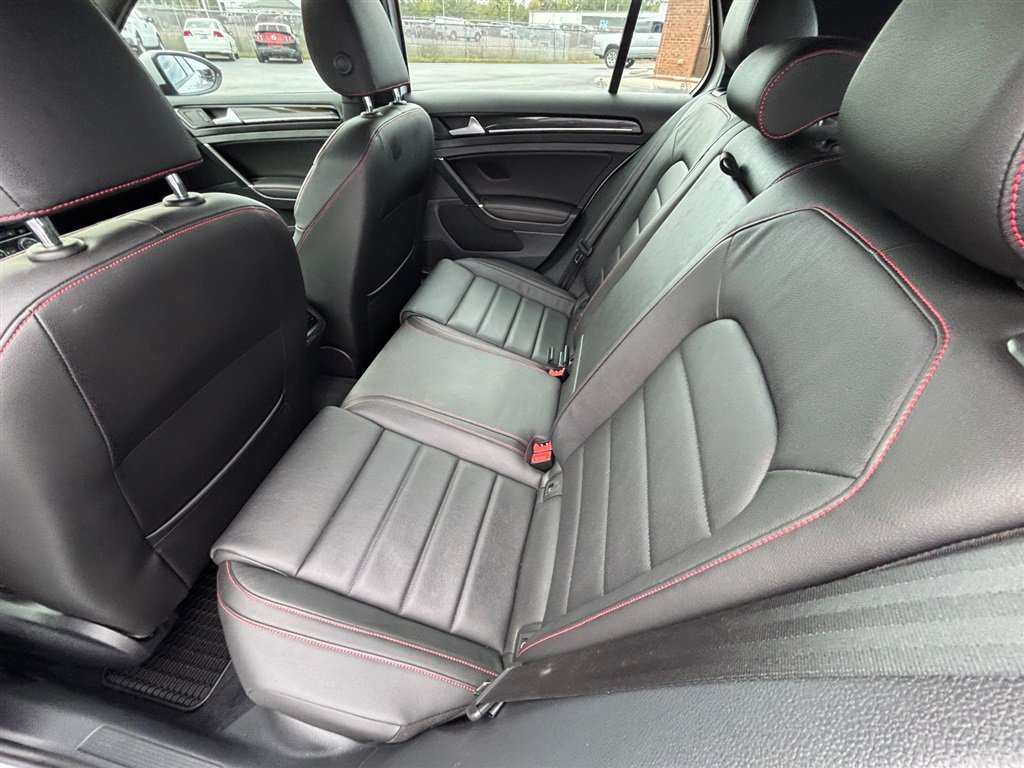 Used 2016 Volkswagen GTI Autobahn w/ Driver Assistance Package FWD image 13