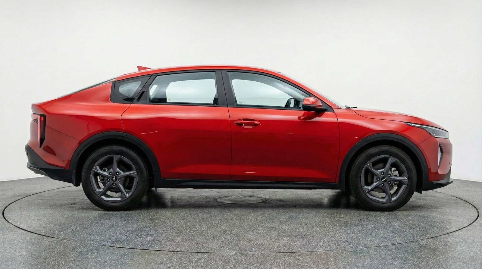 Used 2025 Kia K4 LXS image 11