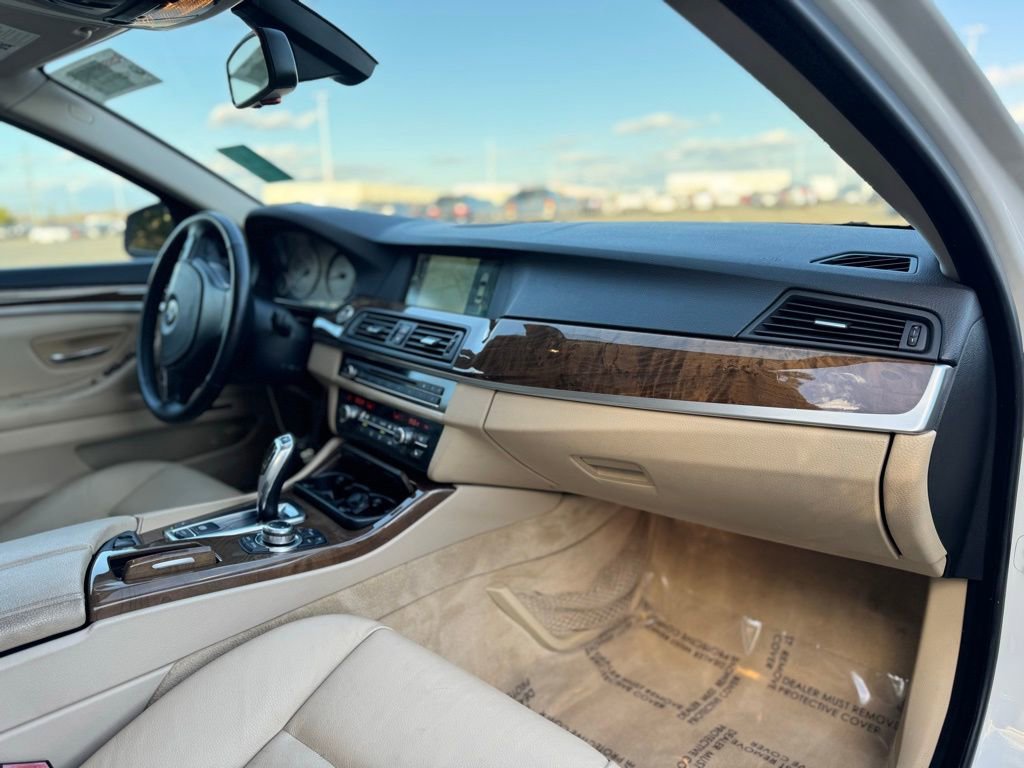 Used 2011 BMW 535i Sedan image 13