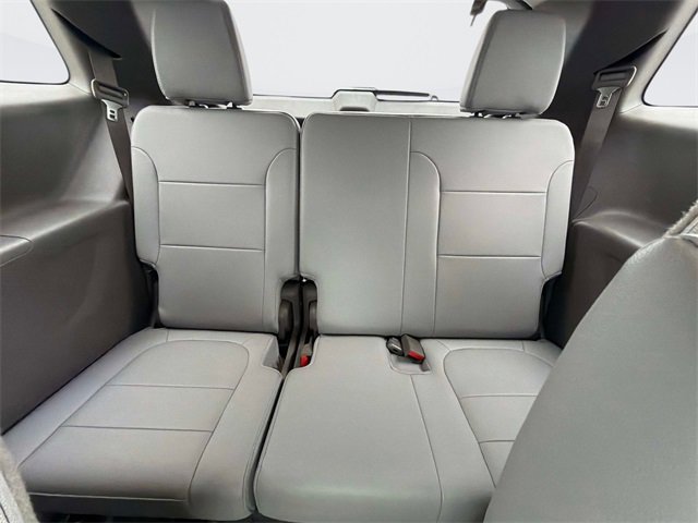 Used 2020 Chevrolet Traverse LT w/ LT Premium Package image 15