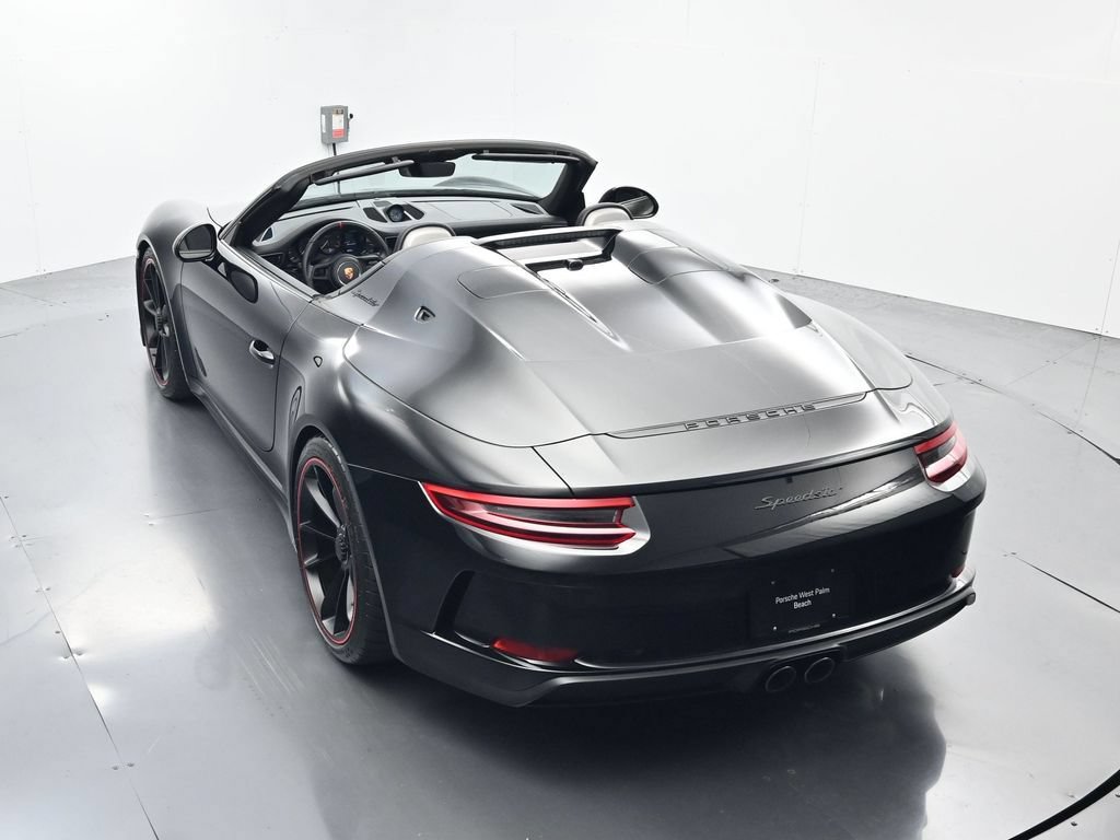 Certified 2019 Porsche 911 Speedster RWD image 48