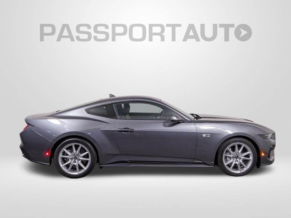 Used 2026 Ford Mustang GT Premium RWD image 8