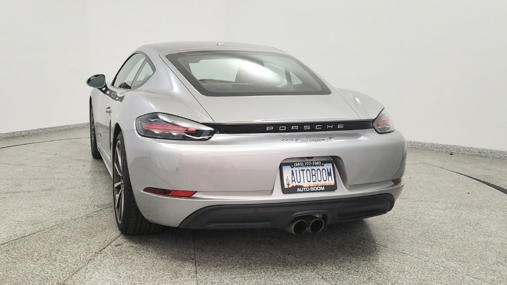 Used 2019 Porsche 718 Cayman S RWD image 4
