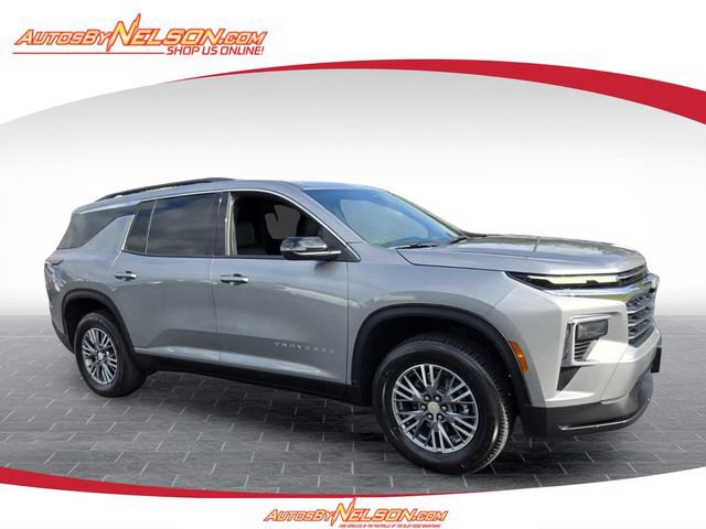Used 2026 Chevrolet Traverse LT AWD/4WD image 1