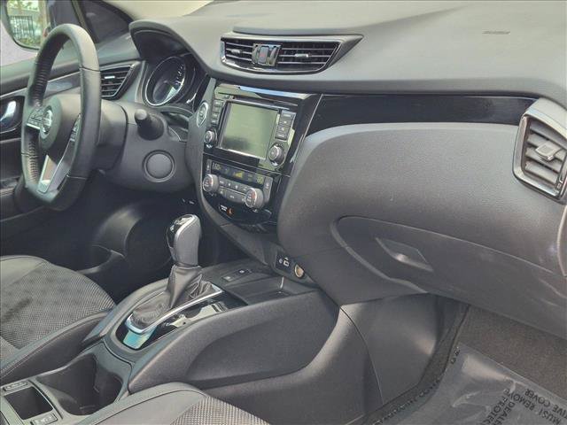 Used 2022 Nissan Rogue Sport SV w/ Technology Package AWD/4WD image 20