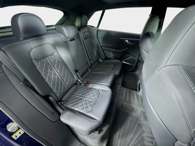 Used 2023 Audi SQ8 Prestige w/ Prestige Package image 29