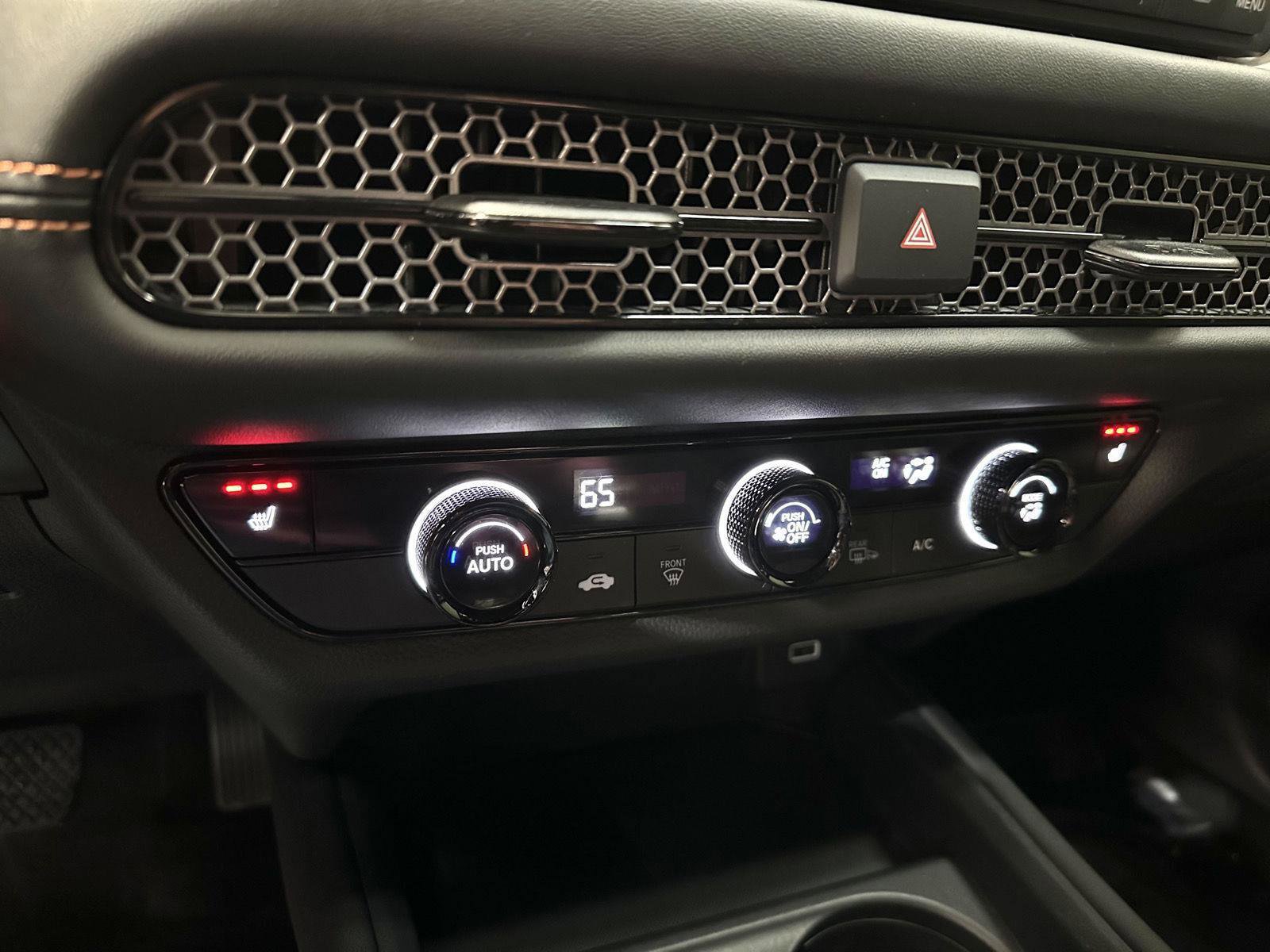 Used 2024 Honda HR-V Sport image 23