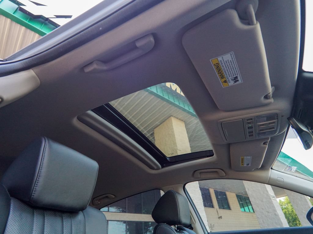 Used 2022 Honda Accord Touring image 30