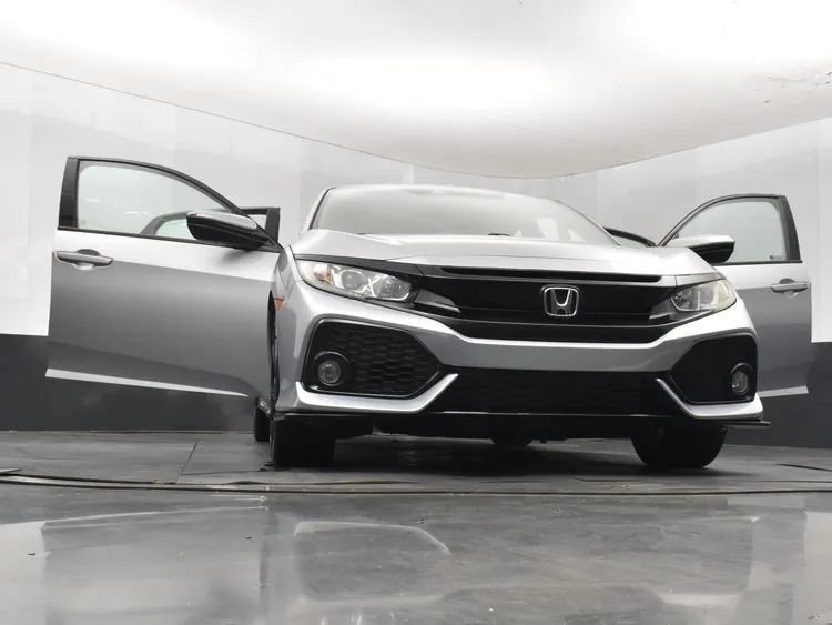 Used 2019 Honda Civic Sport image 8