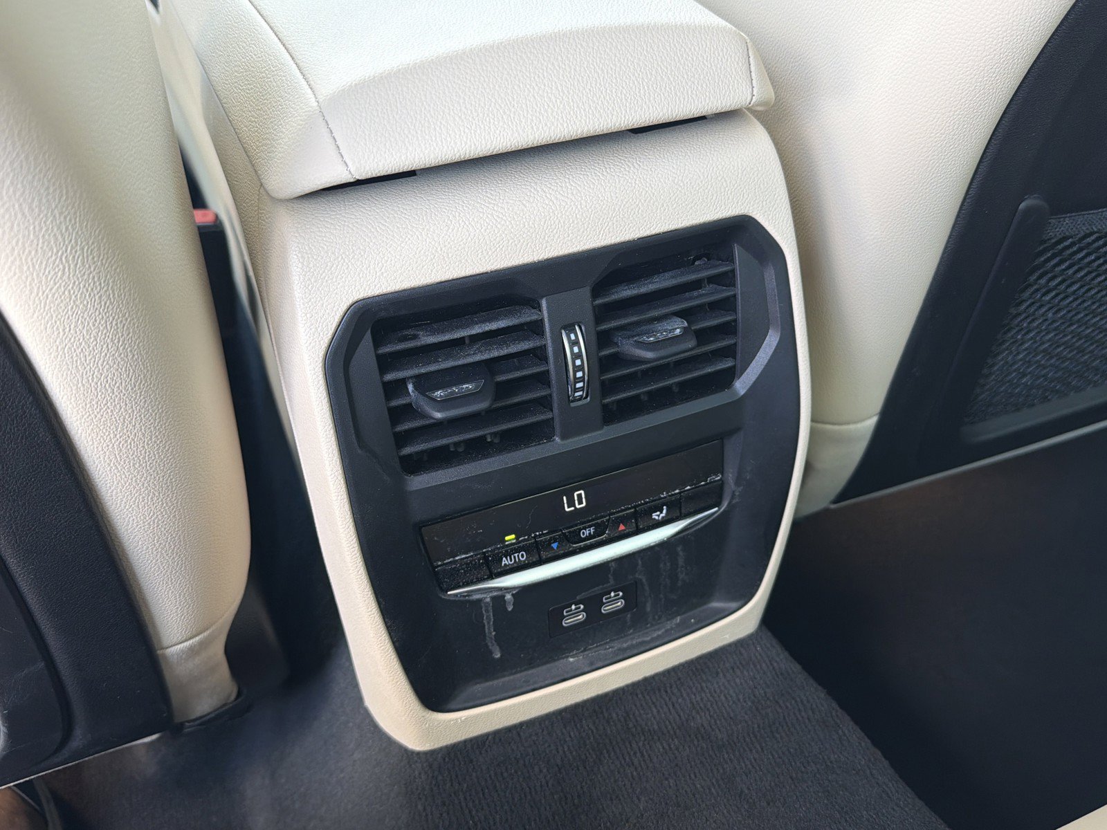 Used 2023 BMW 330i Sedan w/ Premium Package RWD image 17