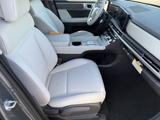 New 2026 Hyundai Santa Fe SE image 13