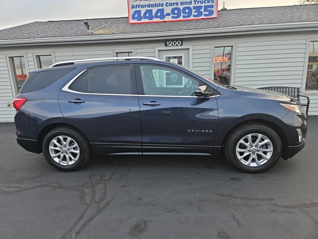 Used 2018 Chevrolet Equinox LT w/ Sun & Infotainment Package image 2