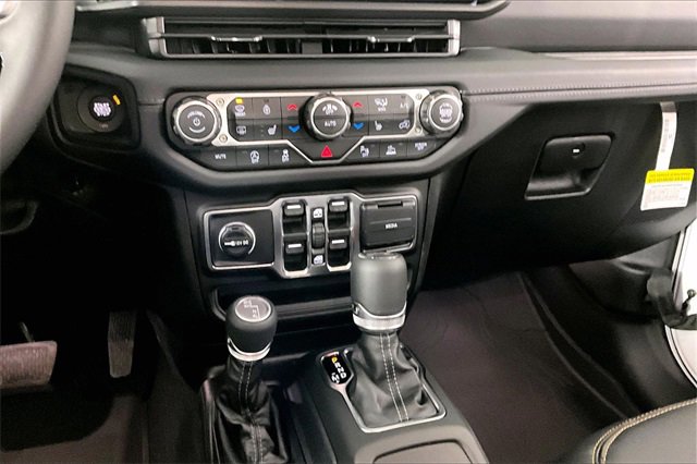 New 2026 Jeep Wrangler Sahara image 7