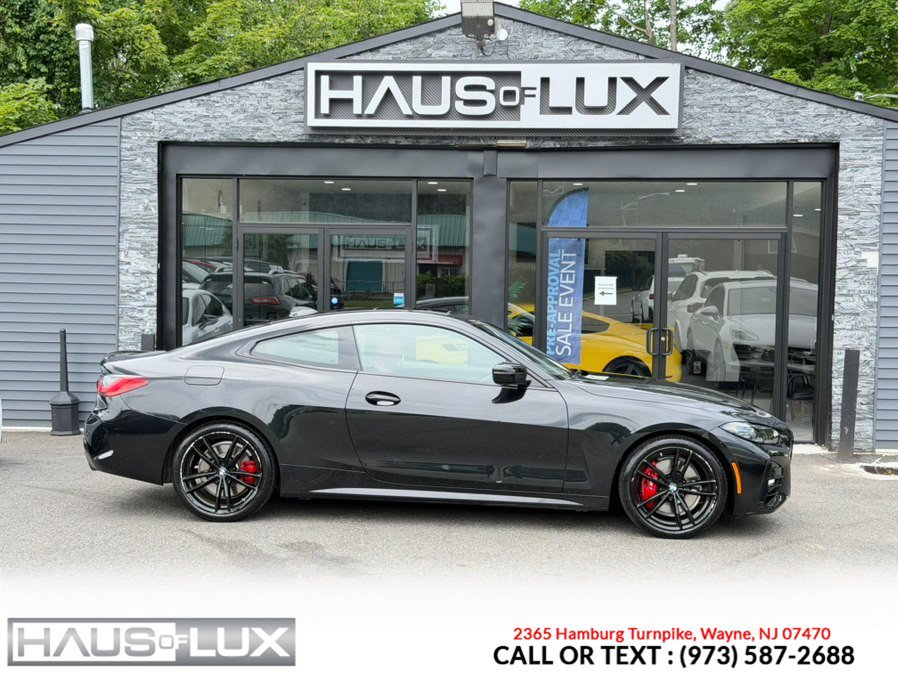 Used 2023 BMW 430i xDrive Coupe w/ M Sport Package AWD/4WD image 12
