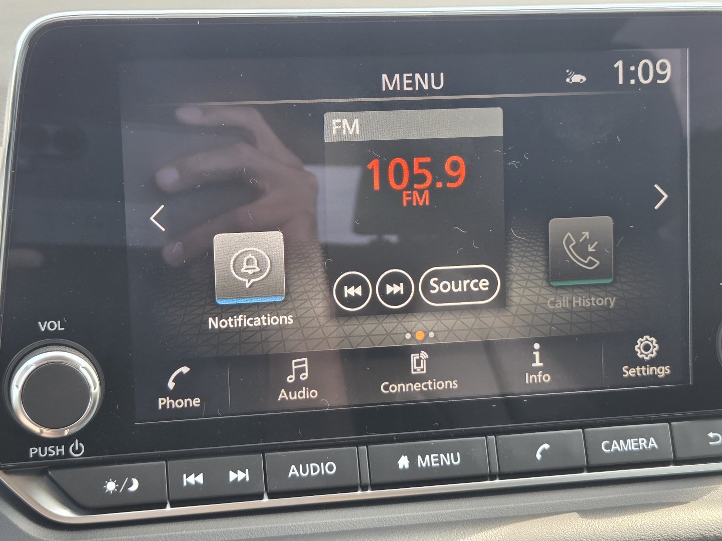 New 2027 Nissan Rogue SV AWD/4WD image 8