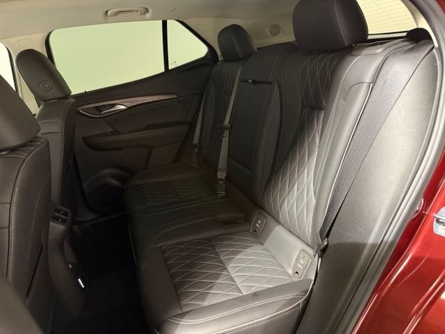 Used 2023 Buick Envision Avenir AWD/4WD image 28