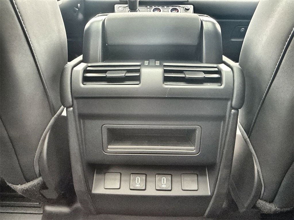 Used 2026 Land Rover Defender 110 S image 16