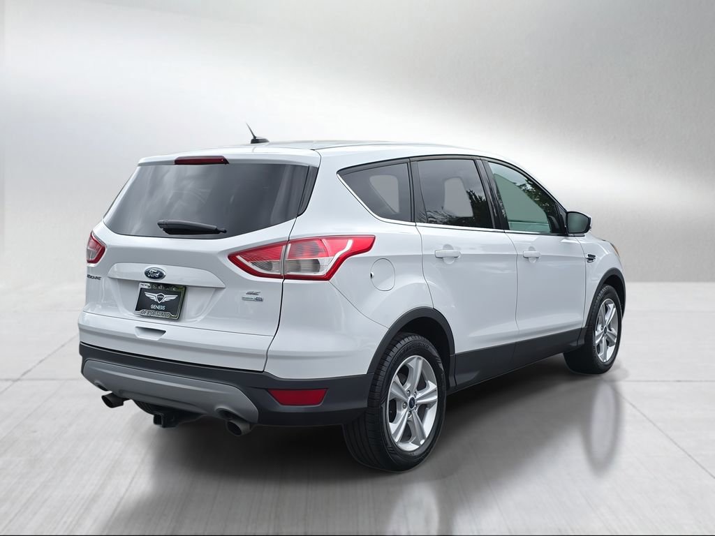 Used 2016 Ford Escape SE AWD/4WD image 3