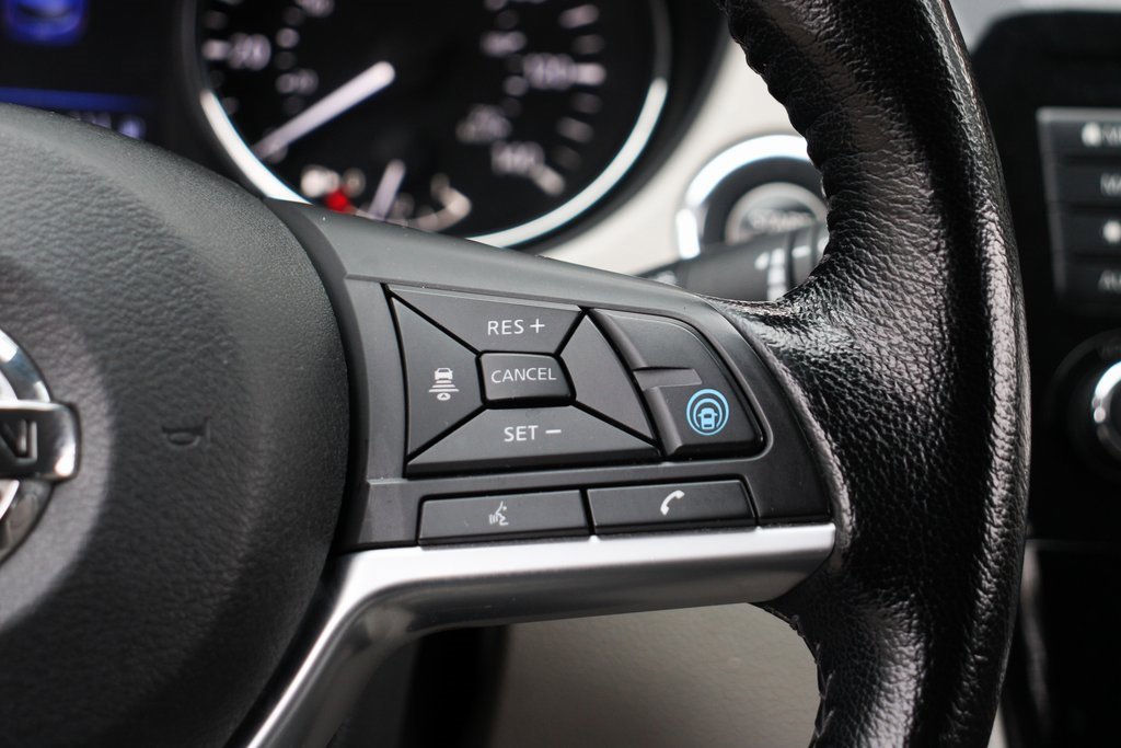 Used 2020 Nissan Rogue Sport SL w/ Premium Package image 23