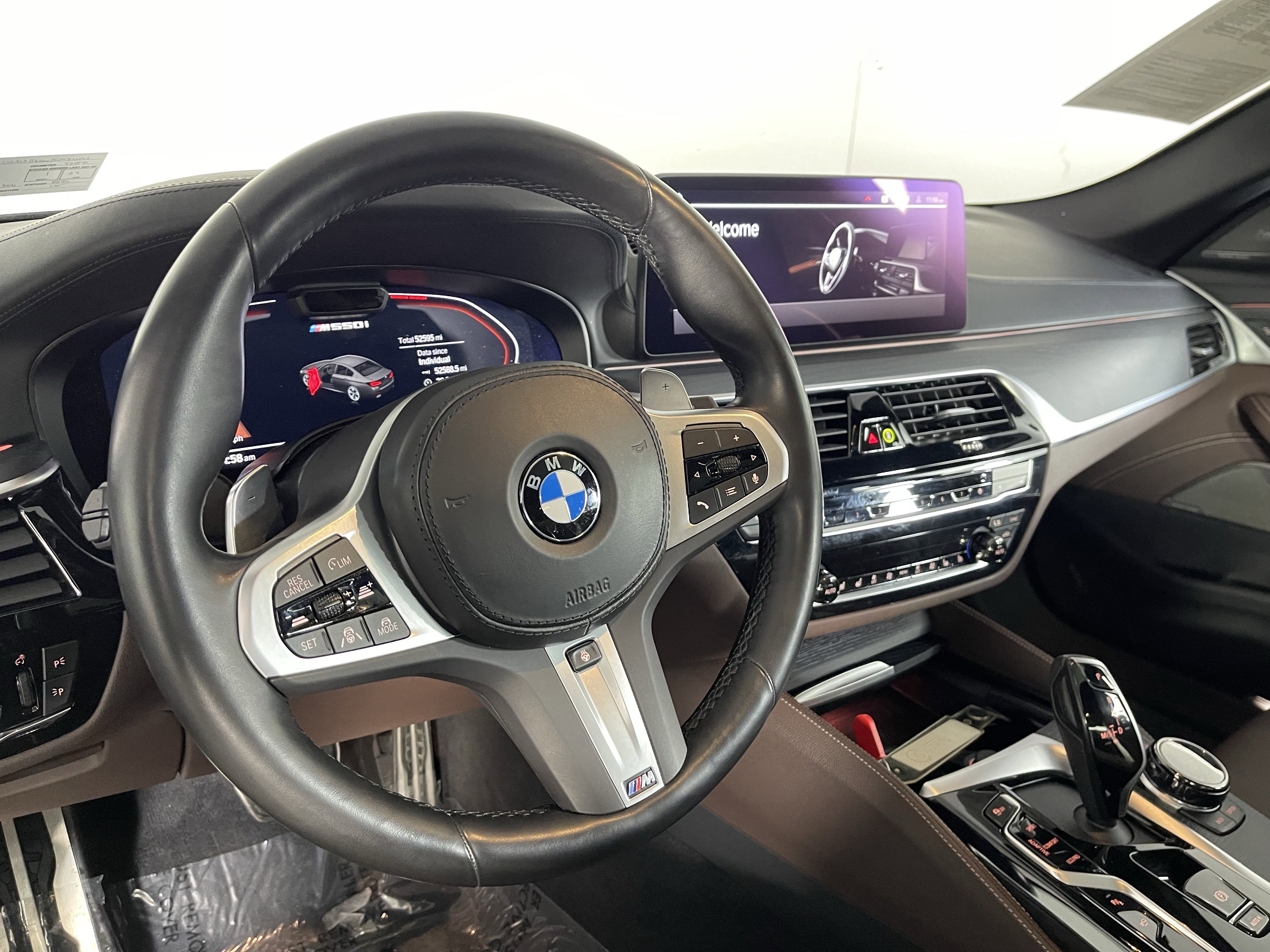 Certified 2023 BMW M550i xDrive w/ Dynamic Handling Package image 12