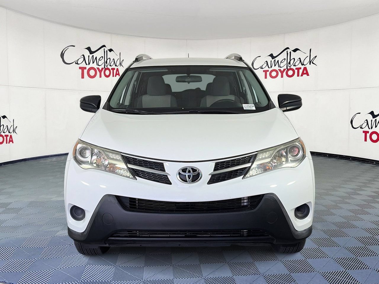 Used 2015 Toyota RAV4 LE FWD image 2