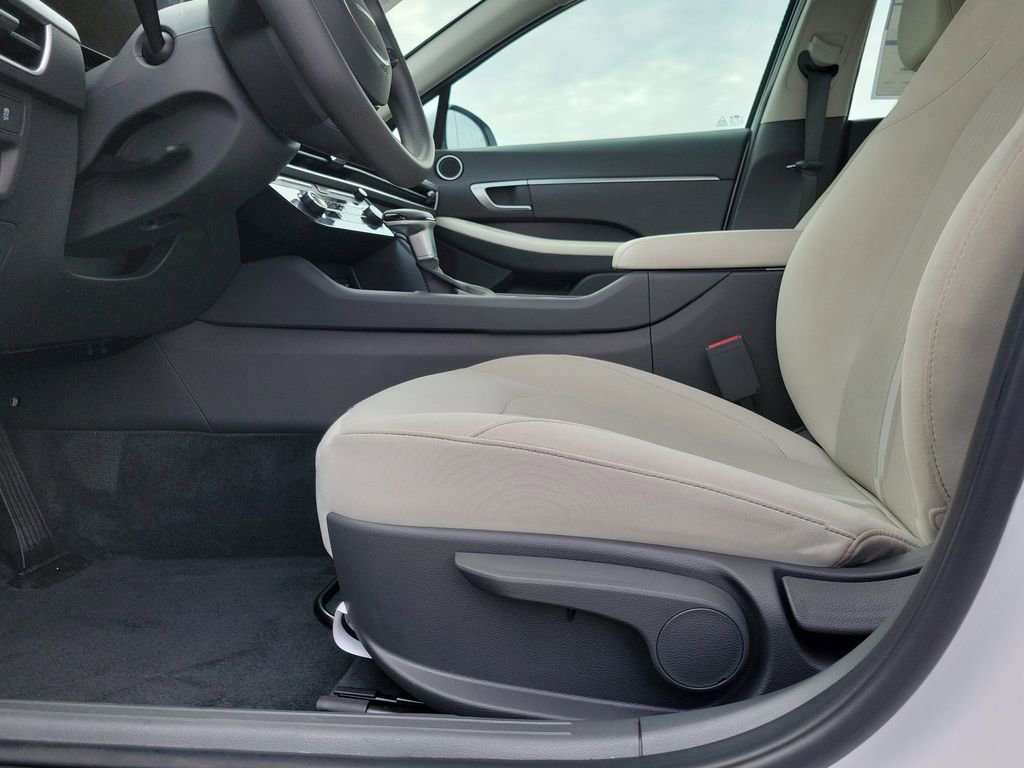 Used 2025 Hyundai Sonata SE image 18