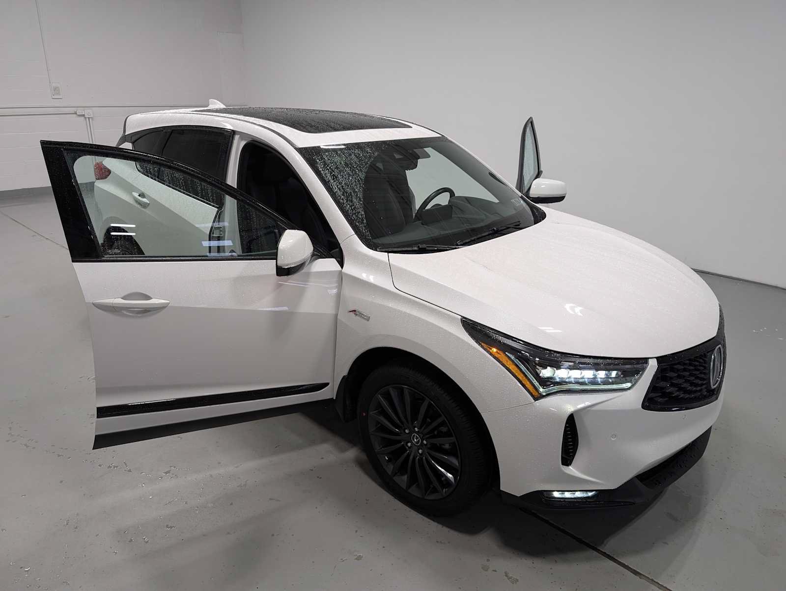 Certified 2023 Acura RDX w/ Advance Package AWD/4WD image 16