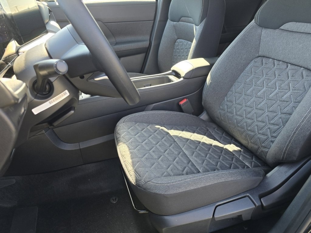 New 2026 Nissan Kicks SV w/ Cold Weather Package image 14