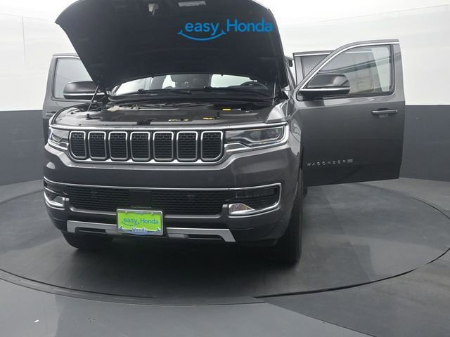 Used 2023 Jeep Wagoneer Series III w/ Preferred Equipment Group AWD/4WD image 36