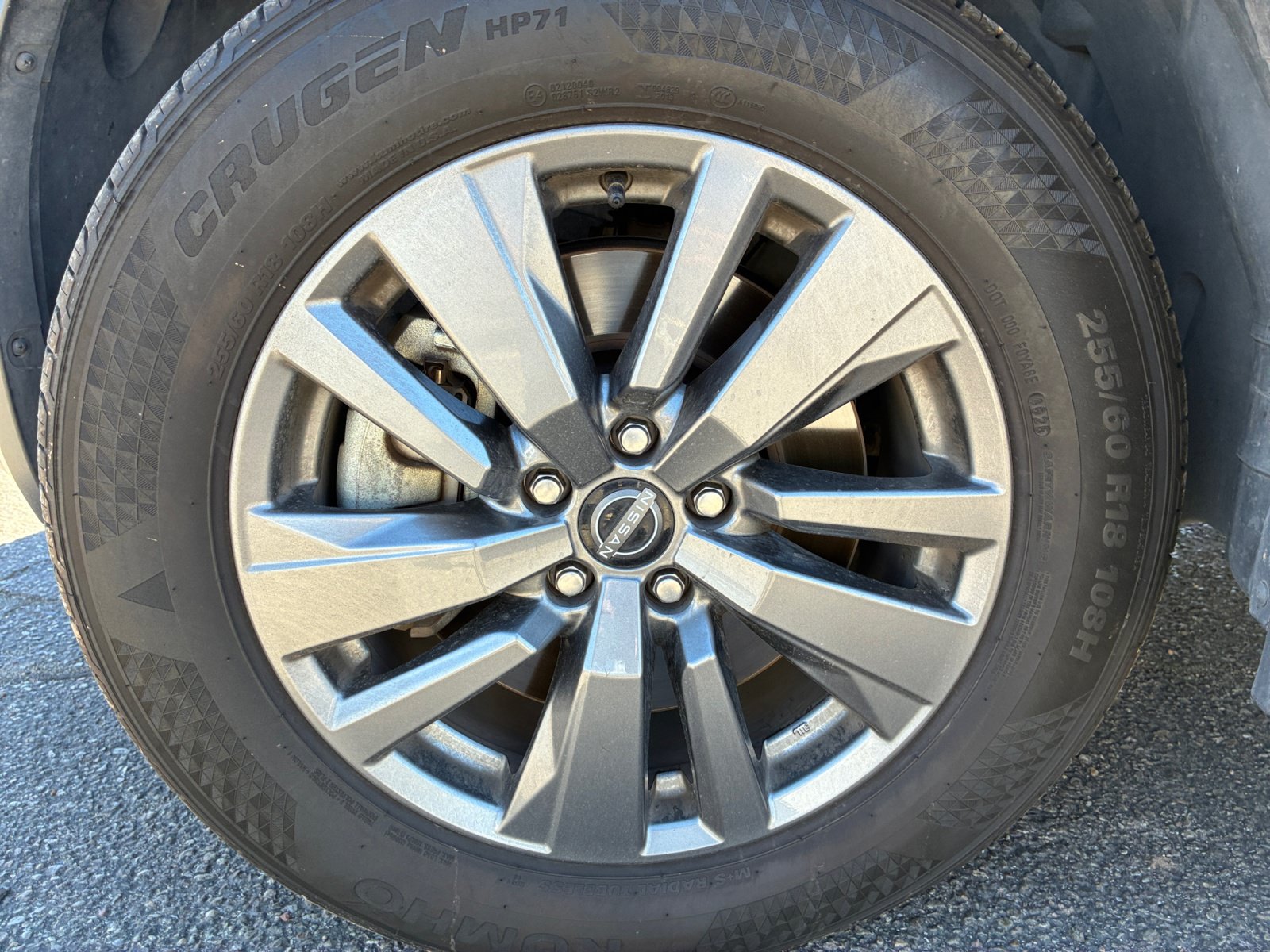 Used 2025 Nissan Pathfinder SV AWD/4WD image 11