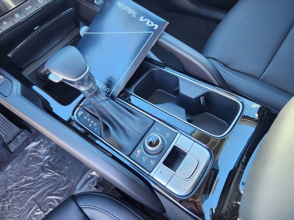 New 2025 Kia Telluride S image 20