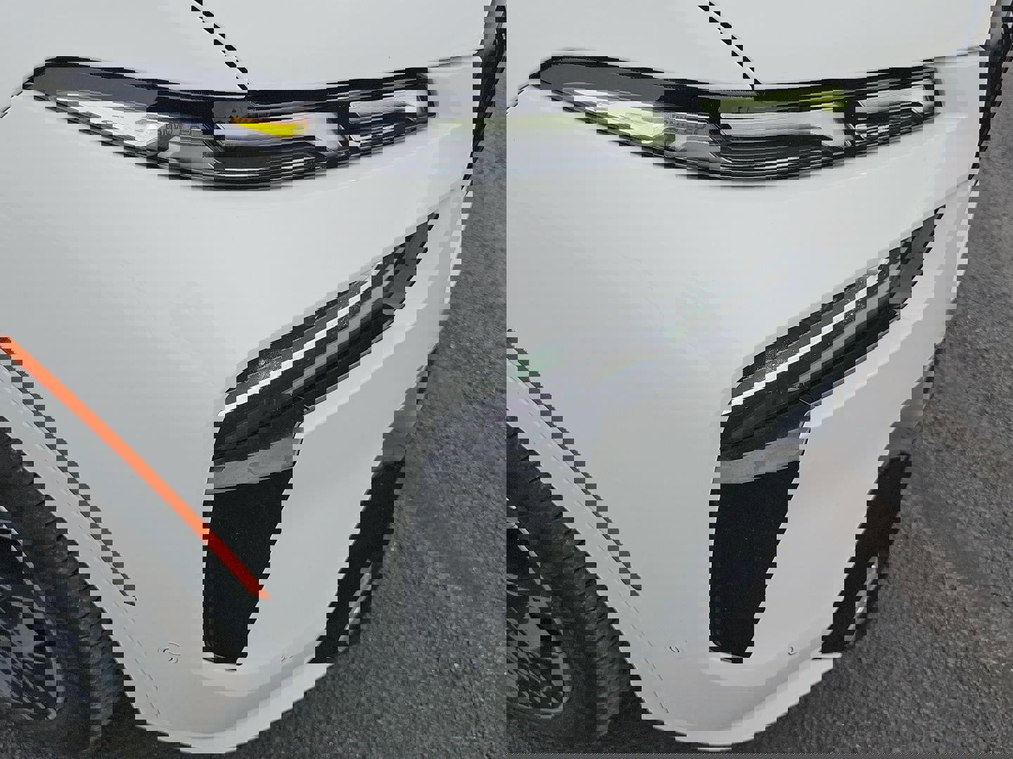 Used 2023 BMW X7 M60i w/ Executive Package image 38