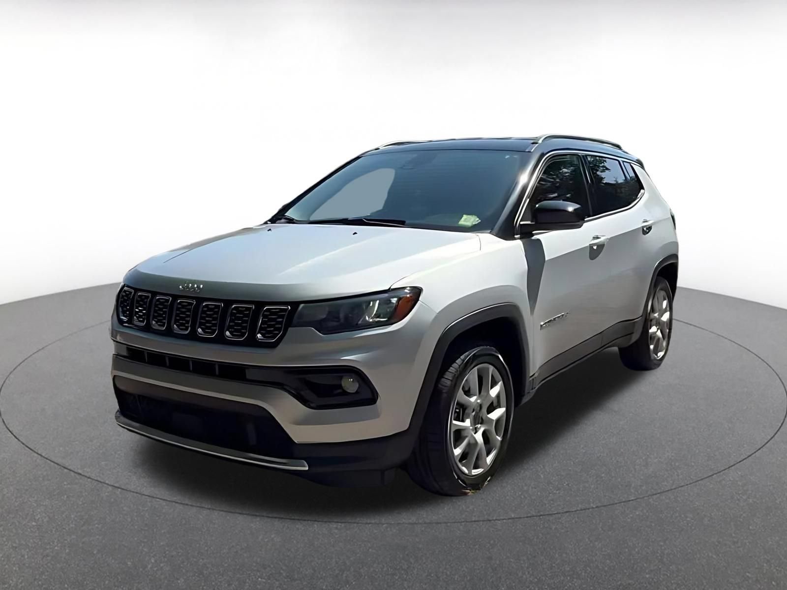 Used 2025 Jeep Compass Limited AWD/4WD image 7
