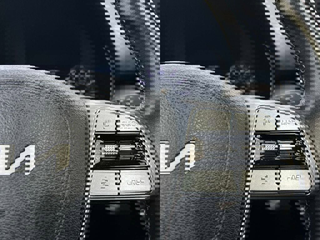 Used 2022 Kia Telluride SX w/ SX Prestige Package image 27