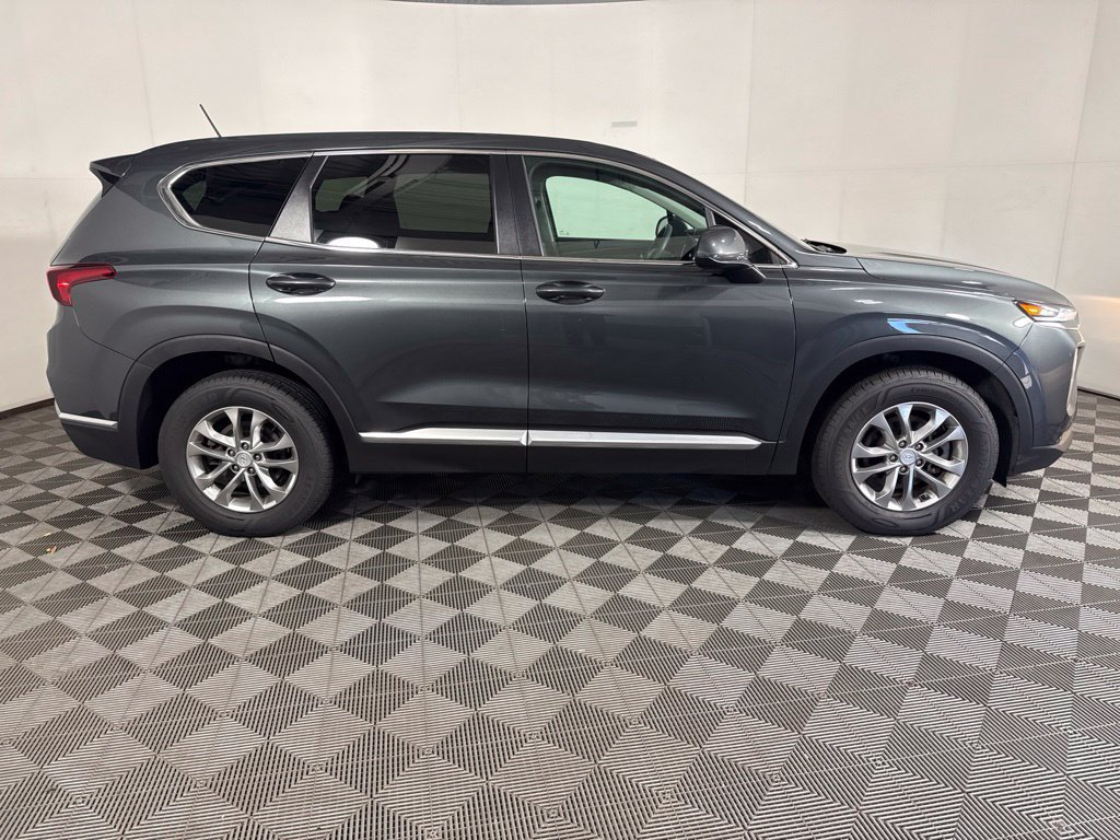 Used 2020 Hyundai Santa Fe SE AWD/4WD image 11