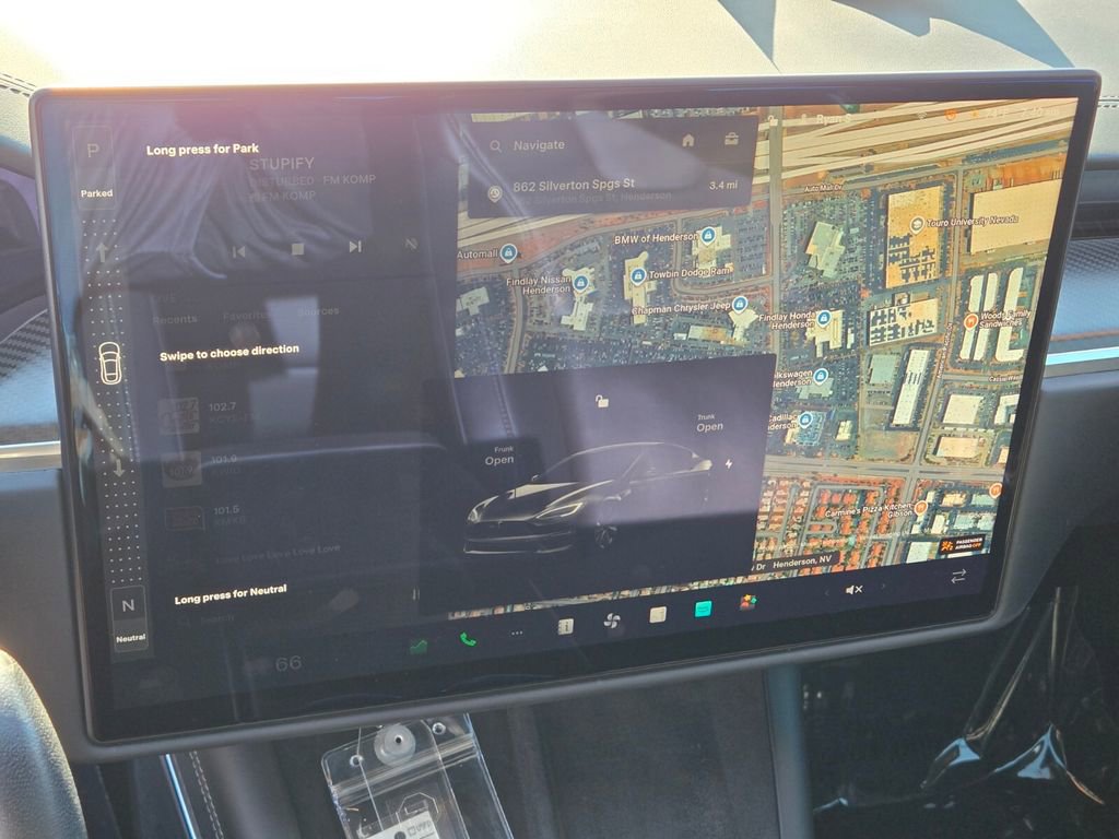 Used 2021 Tesla Model S Plaid AWD/4WD image 19