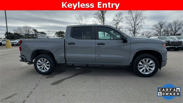 Used 2024 Chevrolet Silverado 1500 Custom image 11