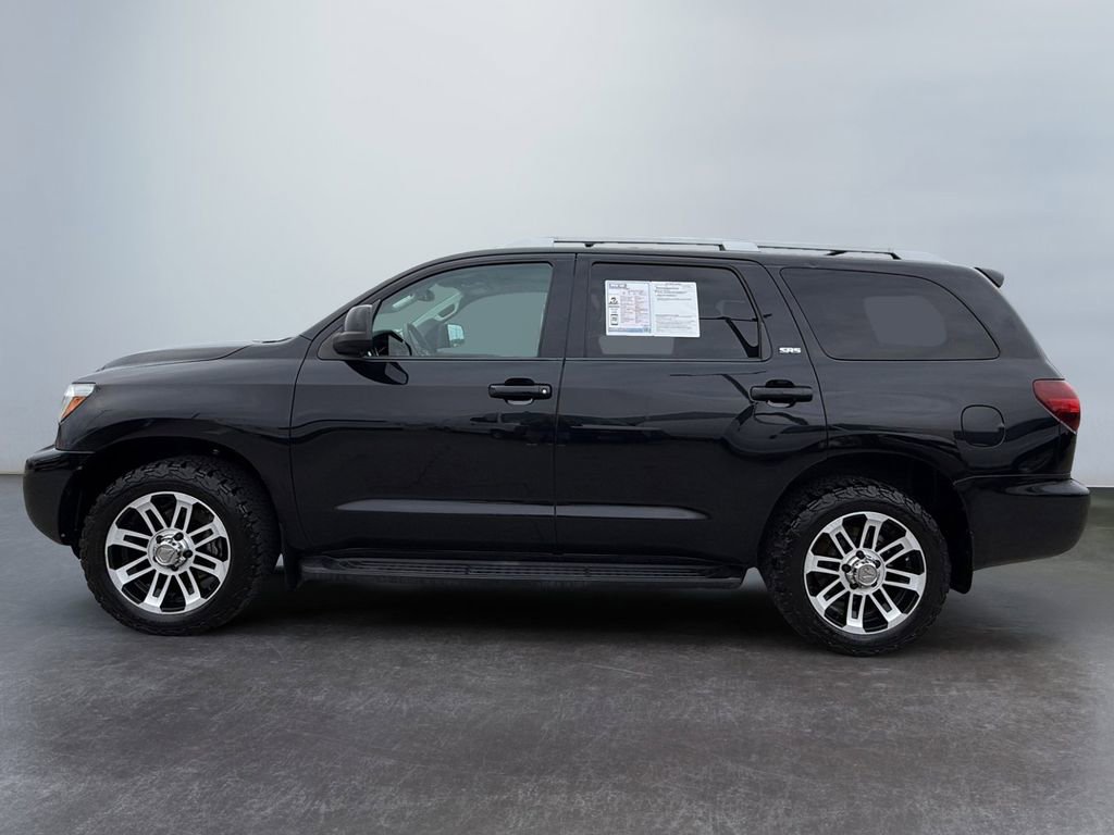Used 2021 Toyota Sequoia SR5 w/ Premium Package AWD/4WD image 6