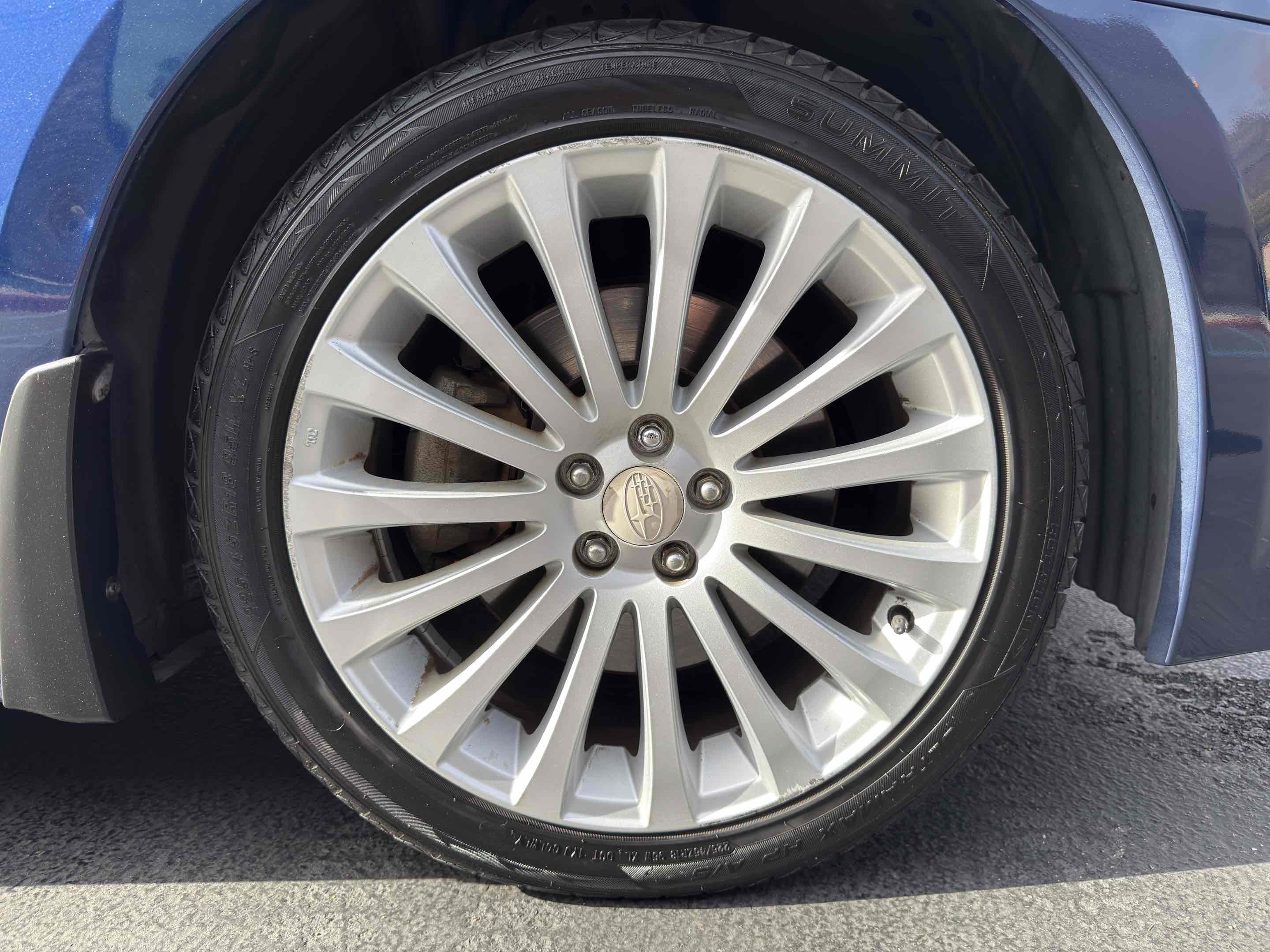 Used 2010 Subaru Legacy 2.5GT Limited w/ Popular Equipment Group 2C image 18