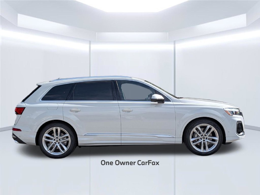 Used 2025 Audi Q7 3.0T Premium Plus AWD/4WD image 8