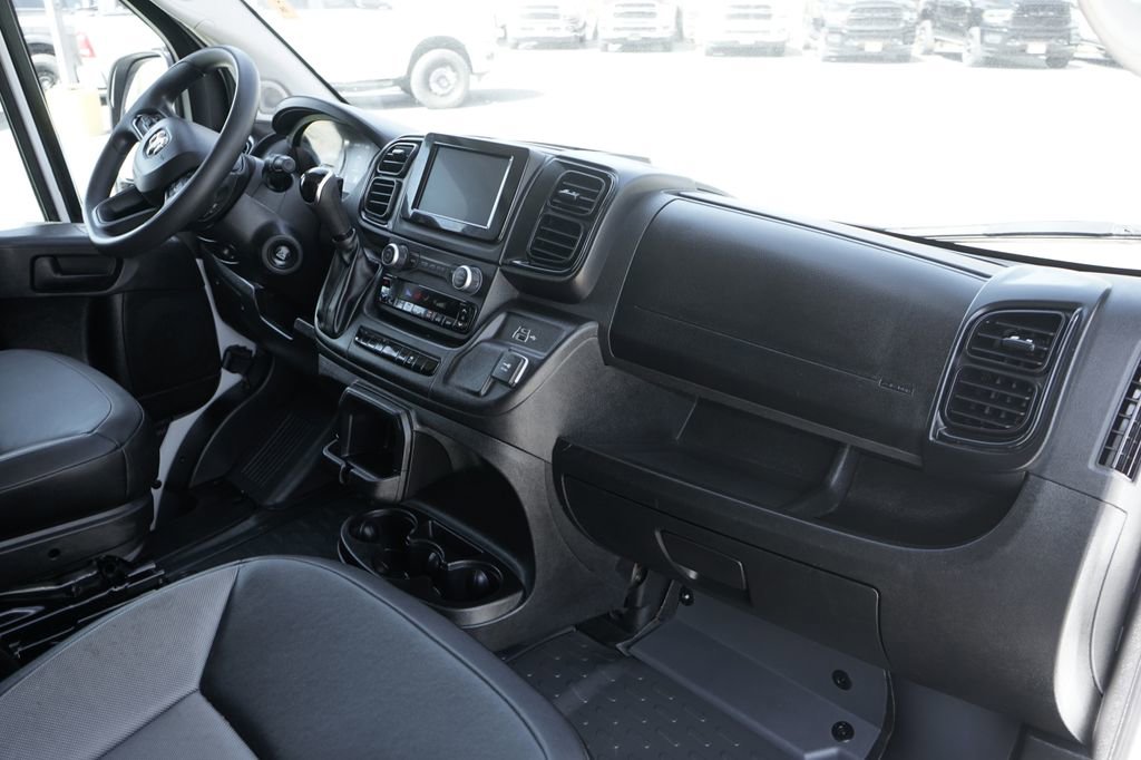 Used 2025 RAM ProMaster 2500 w/ Convenience Group FWD image 33