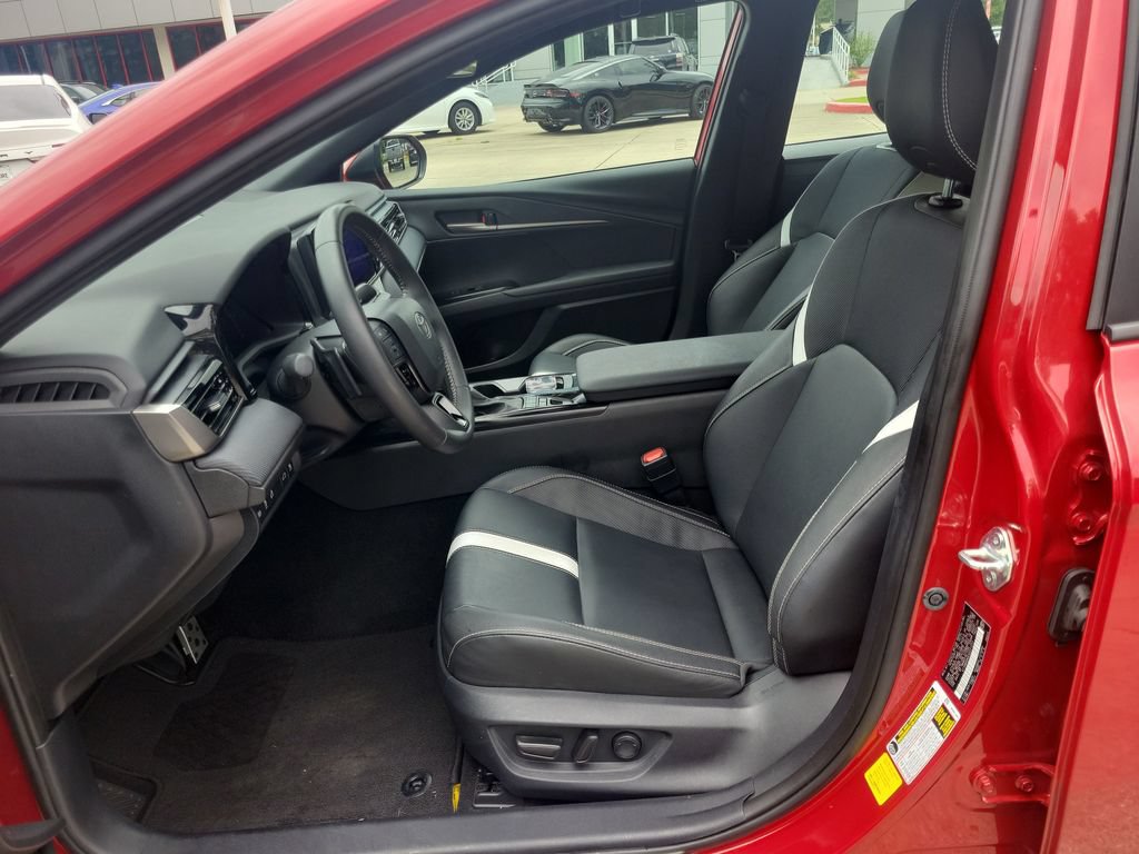 Certified 2025 Toyota Camry SE w/ Convenience Package AWD/4WD image 15