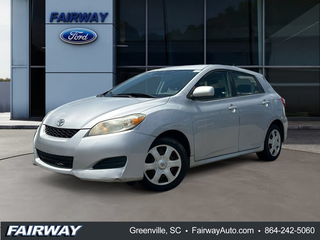 Used 2009 Toyota Matrix FWD image 1
