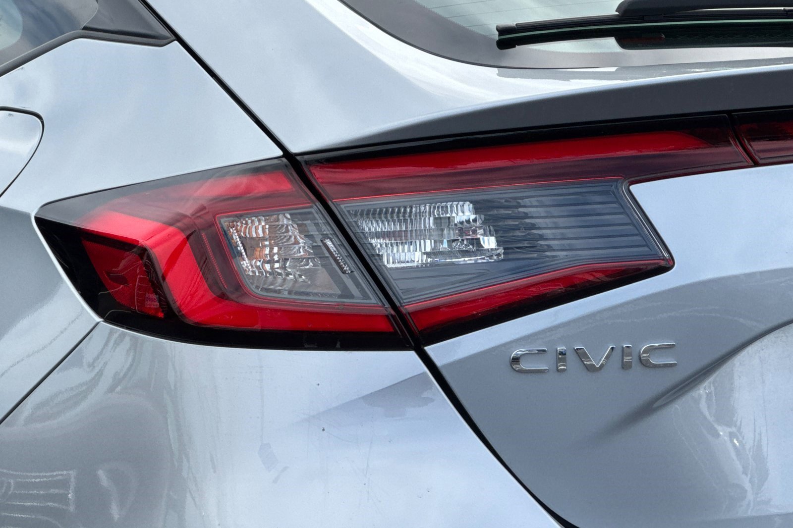 Used 2025 Honda Civic Sport image 12